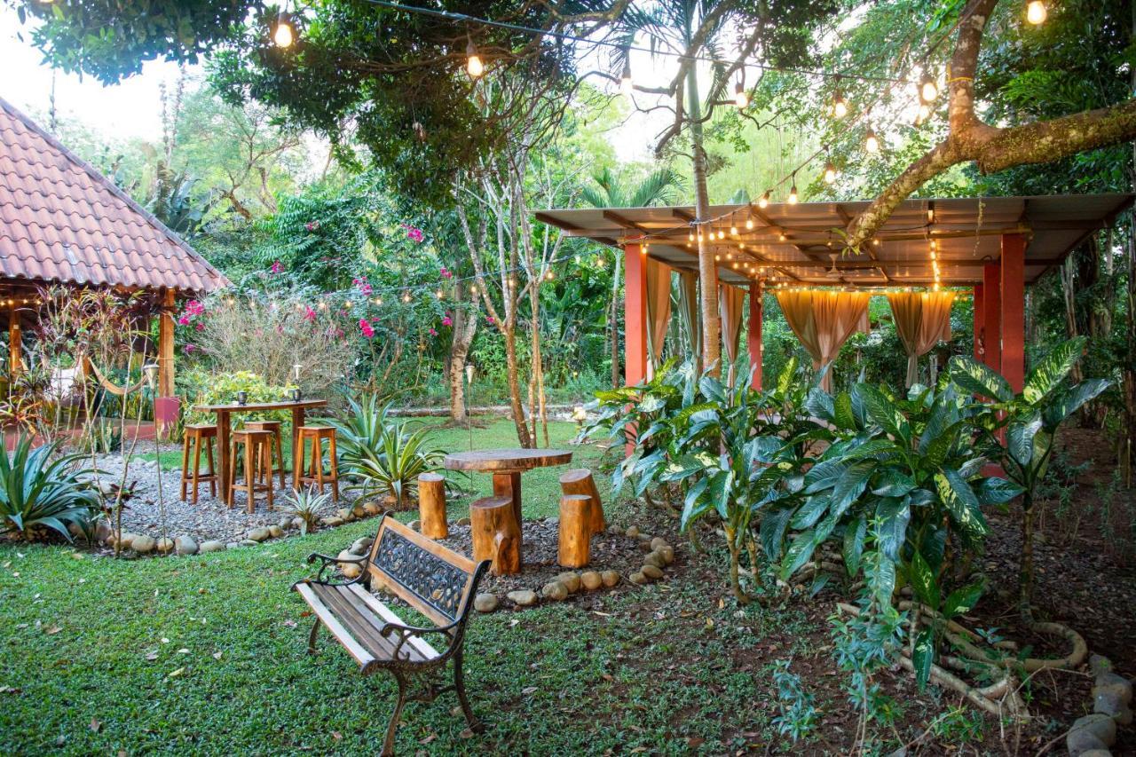 Naturalmente Boutique Bungalows Y Cocina Mediterranea Las Lajas Kültér fotó