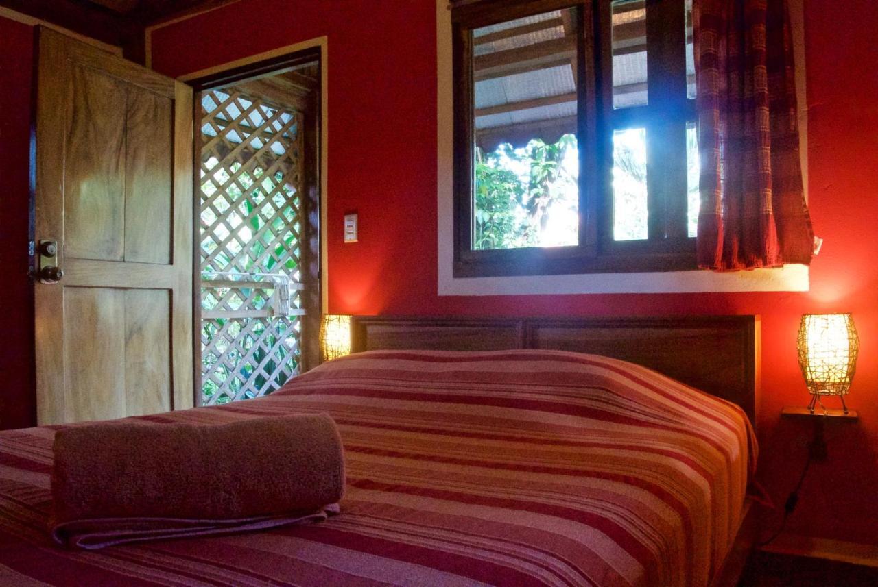 Naturalmente Boutique Bungalows Y Cocina Mediterranea Las Lajas Kültér fotó